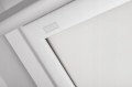 Roleta wewnętrzna zaciemniająca VELUX DKL UK04 134x98 do okien dachowych