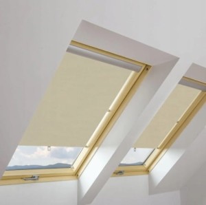 Roleta uniwersalna OptiSol AUB do okien dachowych 55x78